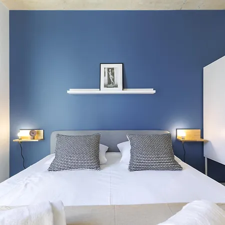 Magnifiques Dans Apartment *