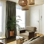 Magnifiques Dans * بوردو